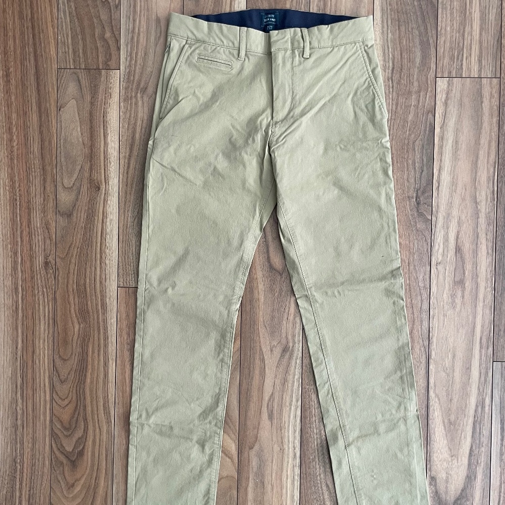 J Crew 484 Slim Fit Tech Pants 29 x32 Sand Khaki